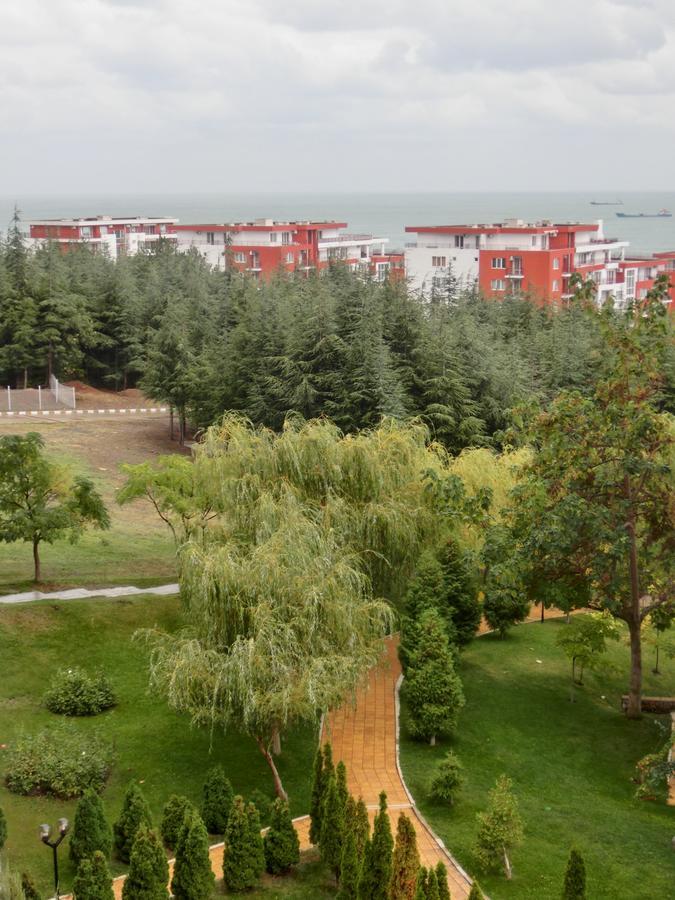 Sea View Crown Apartment On Complex With Pools And Beach, Sveti Vlas Esterno foto
