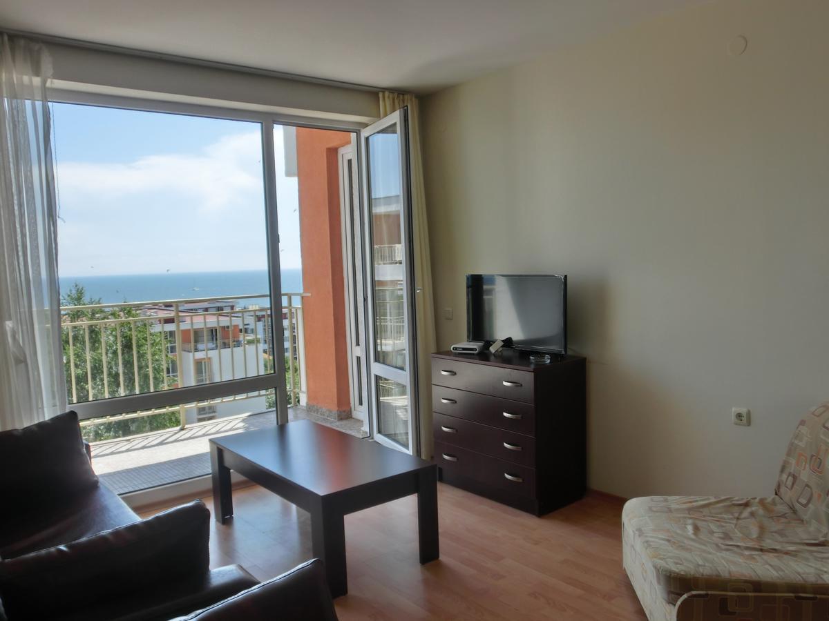 Sea View Crown Apartment On Complex With Pools And Beach, Sveti Vlas Esterno foto